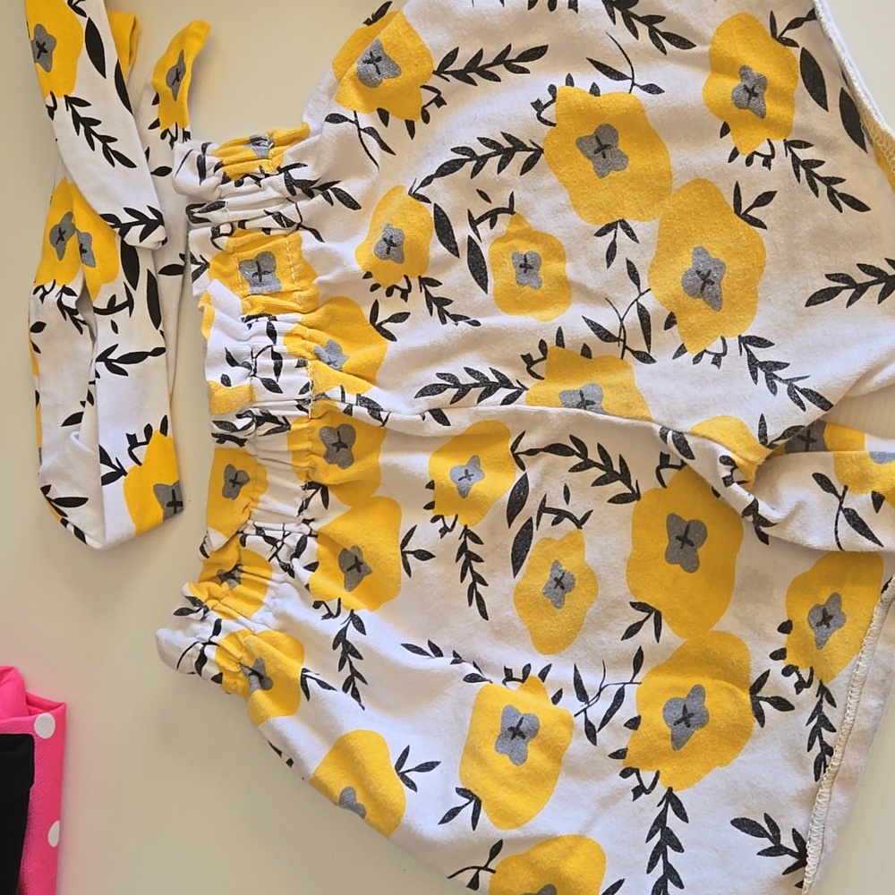 Two Toddler Outfits - Picture 9 of 9